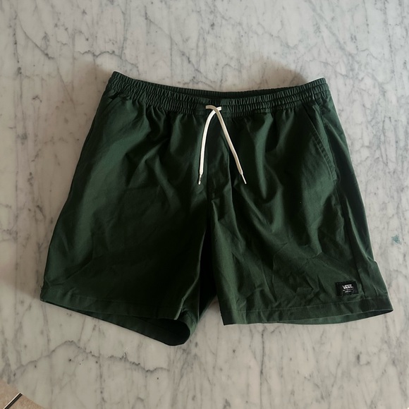 Vans
Mens Shorts
Range Relaxed Sport Short
Mountain View - Picture 1 of 9